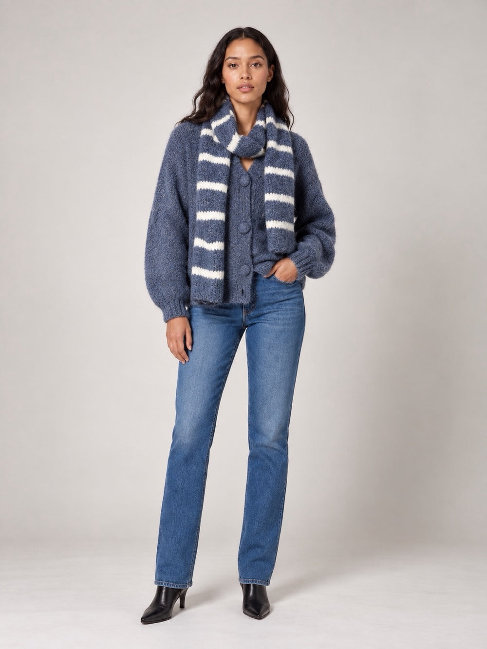 Soft Button-Front Cardigan and scarf - Denim