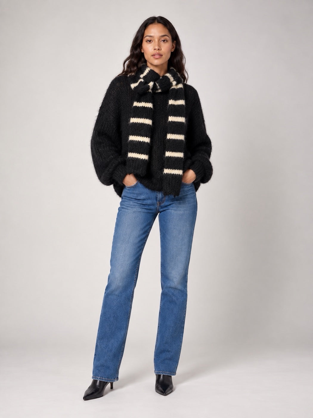 Soft Button-Front Cardigan and scarf - Black