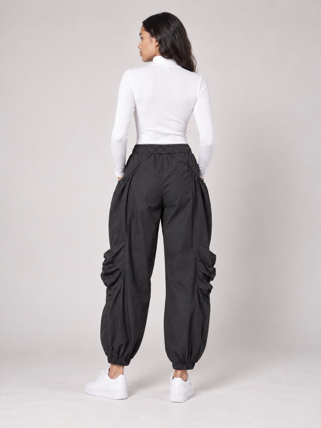 Balloon Pocket Trousers - Black (2)